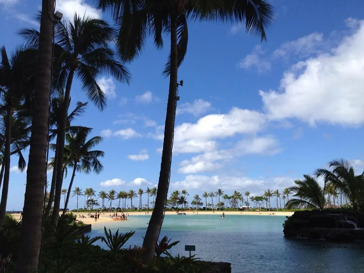 Free Parking, Pool, Sauna, Spa, Wifi, Bbq, Ac - Waikiki Banyan Honolulu Apartment