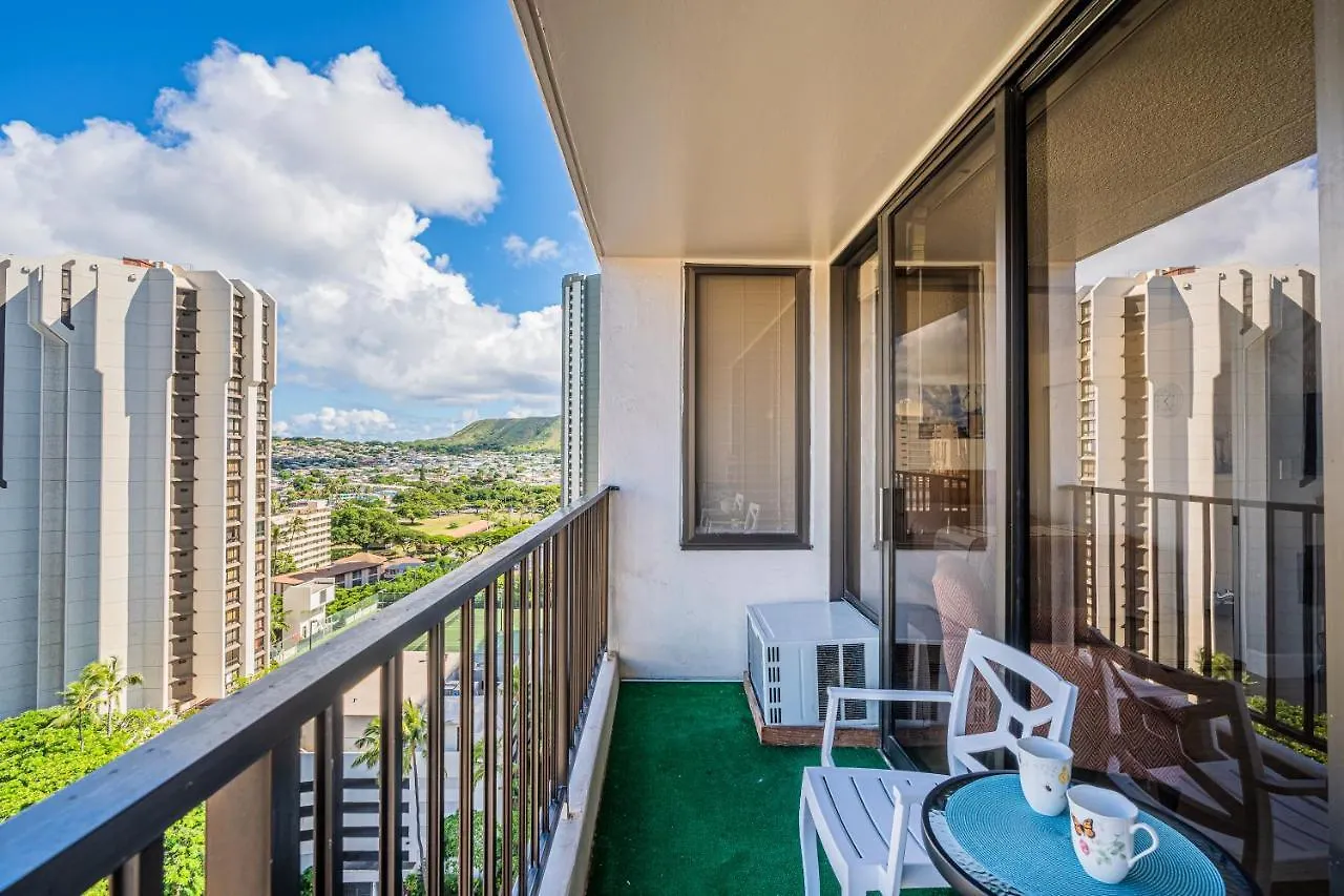 Free Parking, Pool, Sauna, Spa, Wifi, Bbq, Ac - Waikiki Banyan Honolulu United States