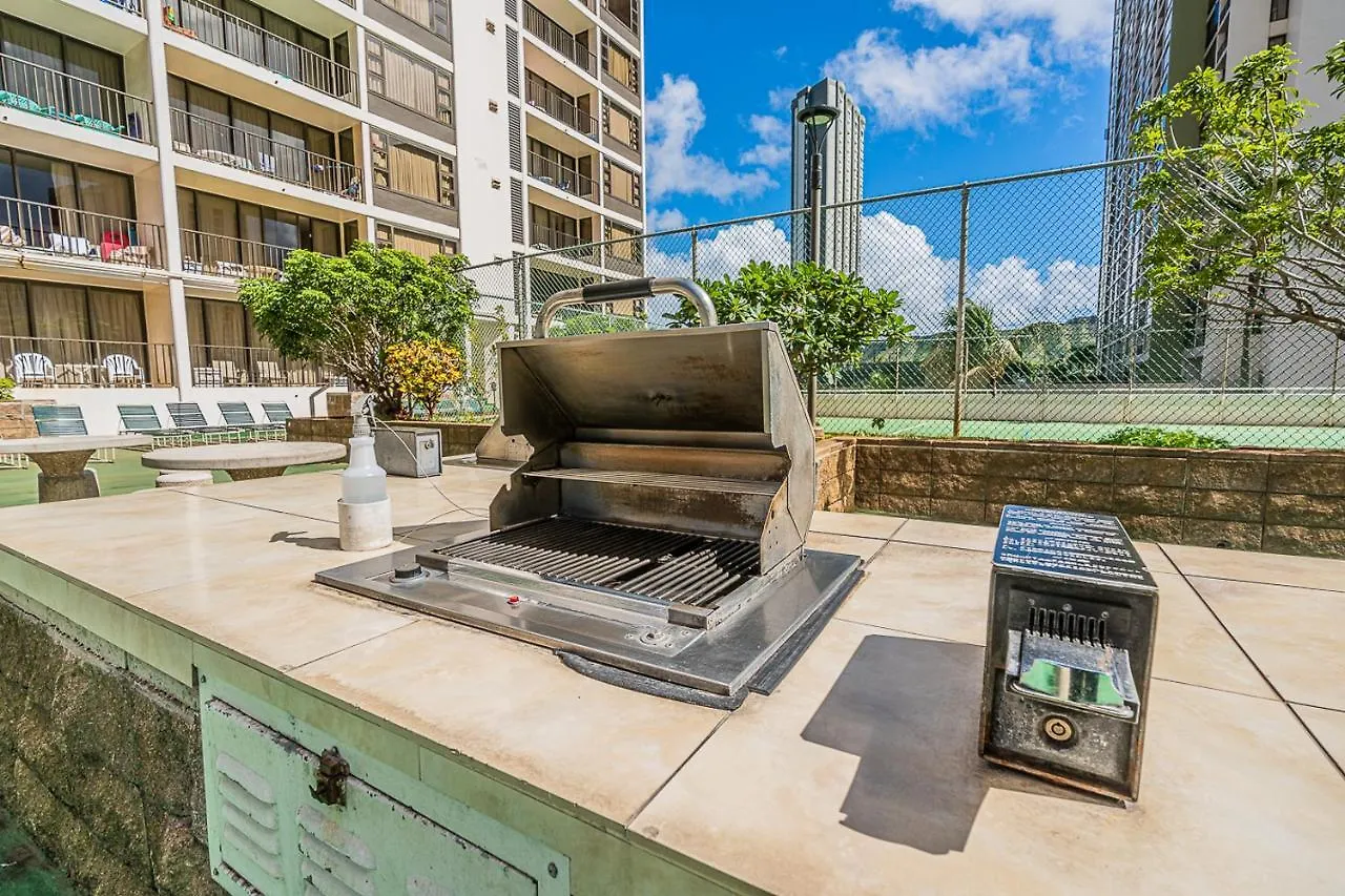 Free Parking, Pool, Sauna, Spa, Wifi, Bbq, Ac - Waikiki Banyan Honolulu 0*,  ABD
