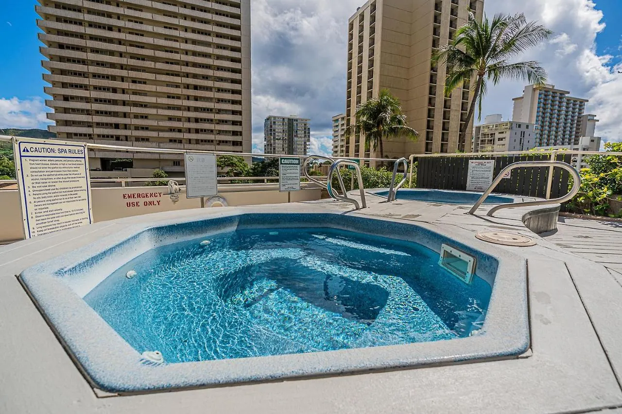 Free Parking, Pool, Sauna, Spa, Wifi, Bbq, Ac - Waikiki Banyan Honolulu