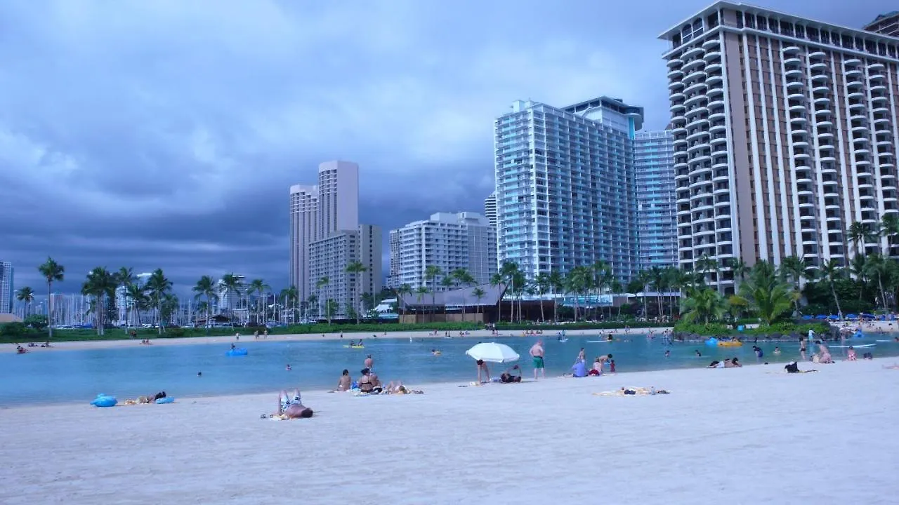 Daire Free Parking, Pool, Sauna, Spa, Wifi, Bbq, Ac - Waikiki Banyan Honolulu